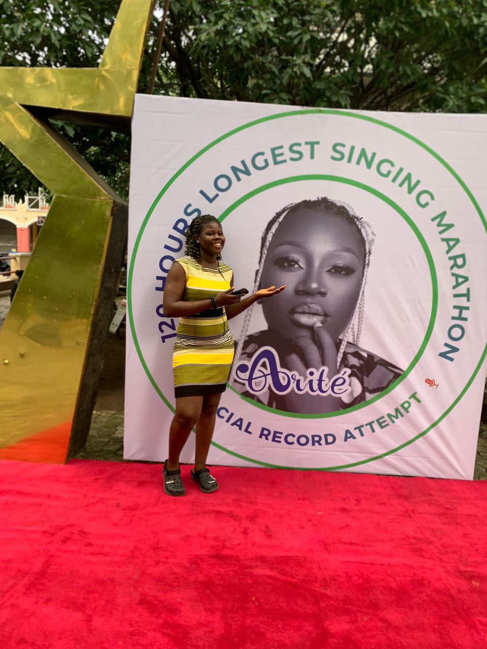 Arite's Guinness World Record attempt for the longest singing hours by an Individual